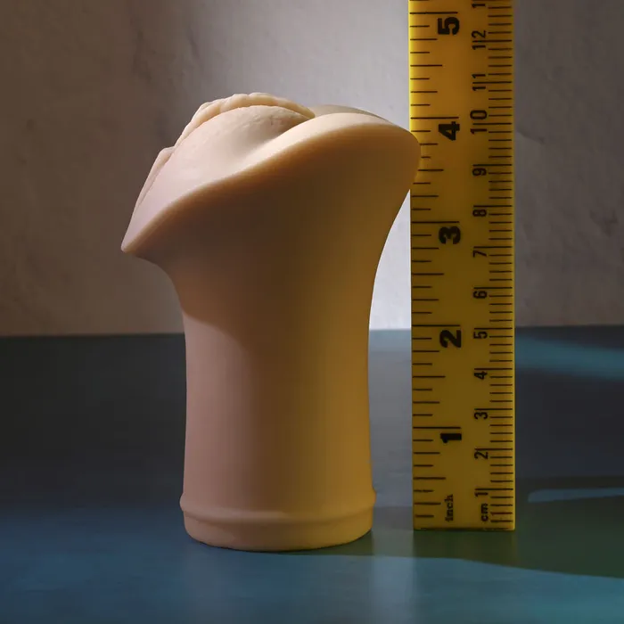 ShhhWndsr Male Sex Toys Selopa POCKET PLEASER Stroker Light