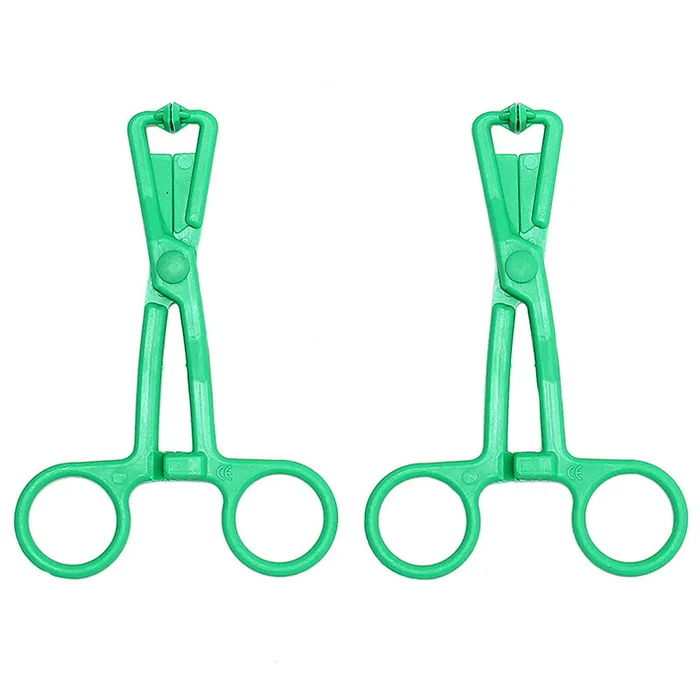 Couples Rimba Green Scissor Nipple Clamps With Metal Chain Couples Rimba Green Scissor Nipple Clamps With Metal Chain