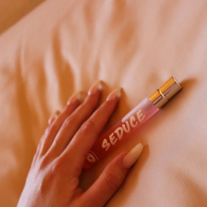 Eye Of Love Dildos Love on the Run Seduce Pheromone Parfum F to M