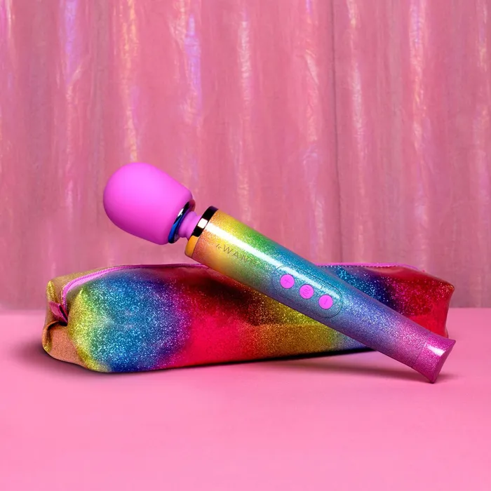 Le Wand Female Sex Toys Le Wand Petite Rainbow Ombre Massager